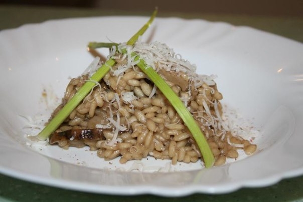 Как и обещала, приготовила сегодня Ризотто с Белыми Грибами