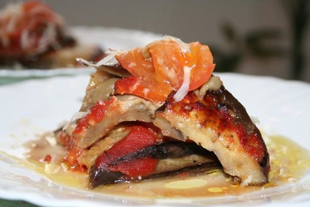 Вегетарианская бомба! БАКЛАЖАНЫ ПО-ПАРМСКИ! Не поленитесь найти томатный соус хорошего качества и "р