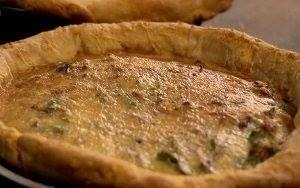 Луковый пирог с панчеттой от Гордона Рамзи Луковый пирог с панчеттой от Гордона Рамзи