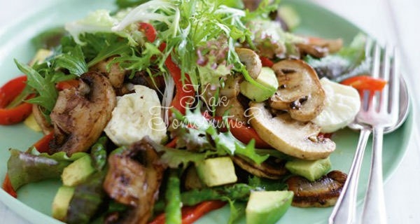 Салат с грибами и авокадо