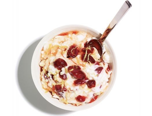 ПУДИНГ ИЗ ПШЕНКИ С КАРАМЕЛИЗИРОВАННЫМ ВИНОГРАДОМ ПУДИНГ ИЗ ПШЕНКИ С КАРАМЕЛИЗИРОВАННЫМ ВИНОГРАДОМ