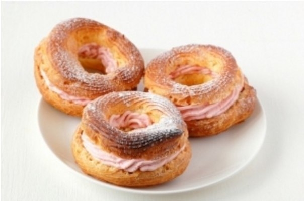 Заварные кольца с творожно-клубничным кремом: Заварные кольца с творожно-клубничным кремом: