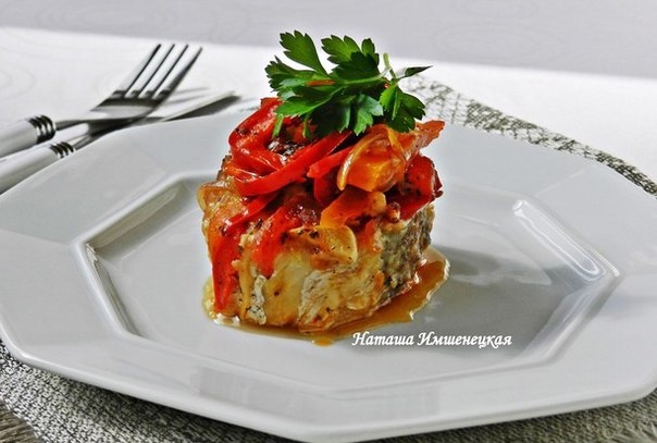 Тушеный хек с овощами Тушеный хек с овощами