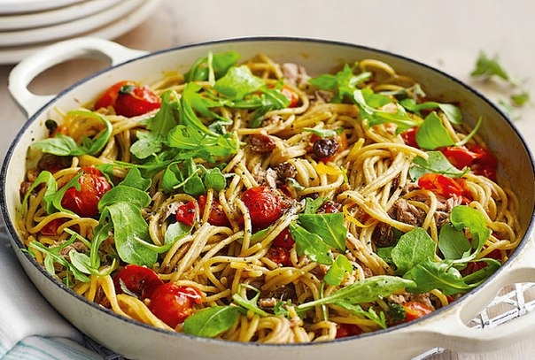 Спагетти с помидорами «Два в одном» Спагетти с помидорами «Два в одном»