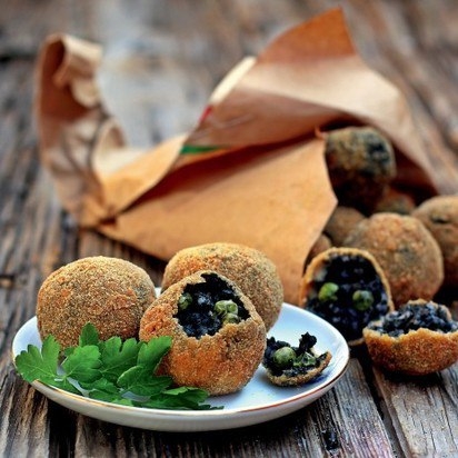 Рисовые шарики (аранчини) с чернилами каракатицы Рисовые шарики (аранчини) с чернилами каракатицы