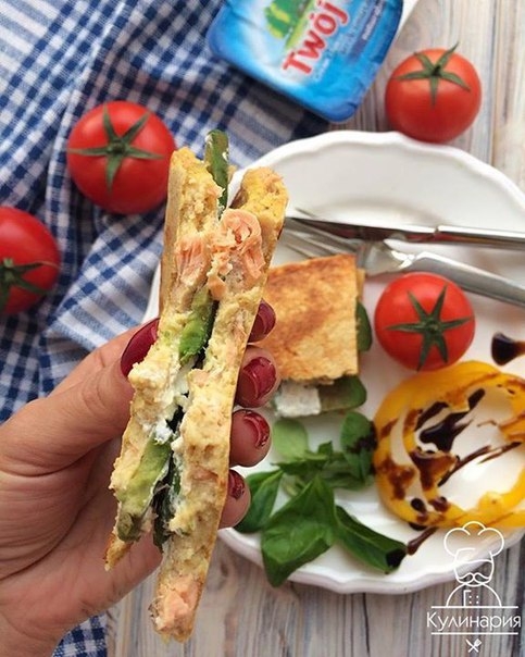 Овсяноблин с сёмгой, с начинкой из крем-сыра и авокадо Овсяноблин с сёмгой, с начинкой из крем-сыра и авокадо