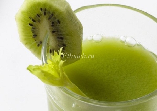 Сок из яблок, сельдерея и киви Сок из яблок, сельдерея и киви