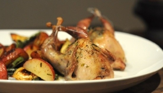 Запеченная перепелка "Горячая штучка" Запеченная перепелка "Горячая штучка"