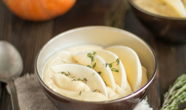 Мамалыга (кукурузная каша) Мамалыга (кукурузная каша)