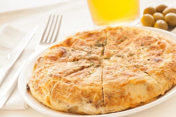 Картофельная запеканка на сковороде. Картофельная запеканка на сковороде.