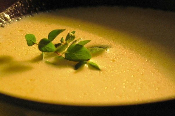 Суп из белой спаржи с лососем Суп из белой спаржи с лососем