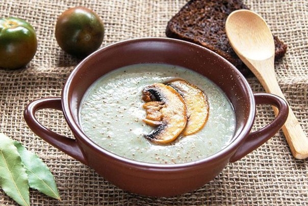 Топинамбур, он же иерусалимский артишок, земляная груша и солнечный корень. Почти картофель, но поле Топинамбур, он же иерусалимский артишок, земляная груша и солнечный корень. Почти картофель, но поле