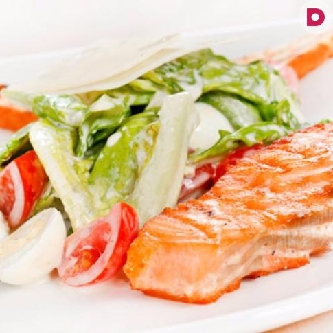 РЕЦЕПТ РЫБЫ, ЗАПЕЧЕННОЙ С ОВОЩАМИ И СЫРОМ МОЦАРЕЛЛА РЕЦЕПТ РЫБЫ, ЗАПЕЧЕННОЙ С ОВОЩАМИ И СЫРОМ МОЦАРЕЛЛА