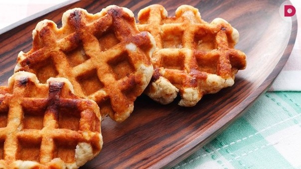 РЕЦЕПТ ВАФЕЛЬ С КРАСНОЙ РЫБОЙ И АВОКАДО (бездрожжевое тесто) РЕЦЕПТ ВАФЕЛЬ С КРАСНОЙ РЫБОЙ И АВОКАДО (бездрожжевое тесто)