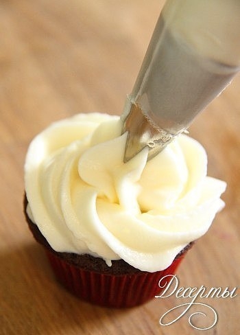 2 крема: шоколадный и пломбир! 2 крема: шоколадный и пломбир!