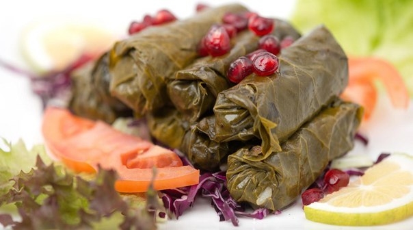 Долма в виноградных листьях Долма в виноградных листьях