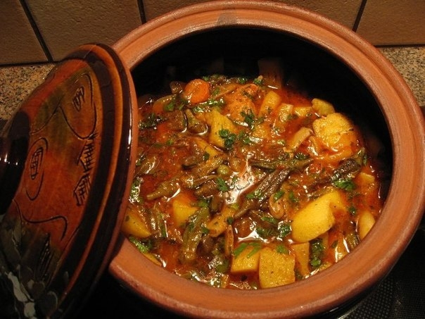 Гювеч (болгарская кухня)