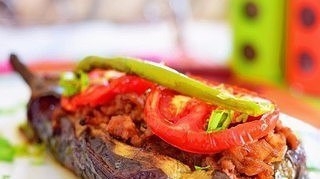Баклажаны с курицей по-турецки