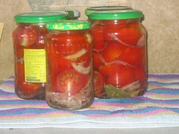 Помидоры маринованные с растительным маслом