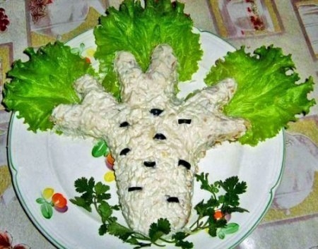 Салат с курицей и сыром «Березка»