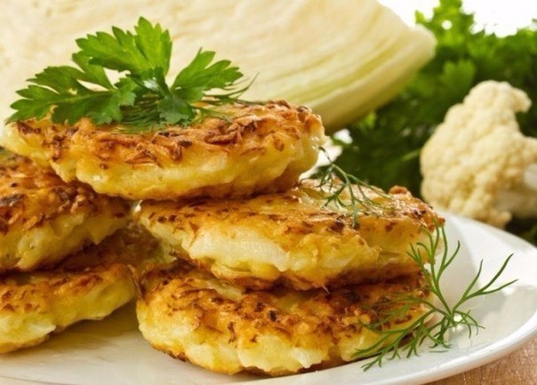 Капустные котлеты на кефире. Отличный вариант быстрого и вкусного перекуса.