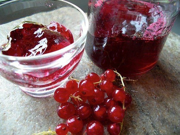 Желе из красной смородины
