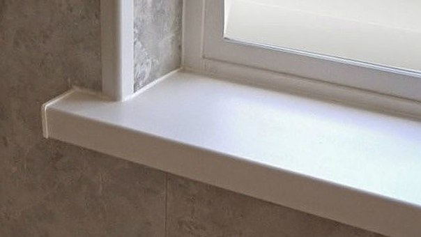 Устойчивые пятна с подоконника исчезнут быстро и без следа