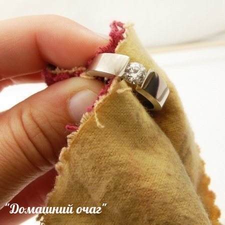 Как сделать так, что ювелирные изделия будут сверкать.