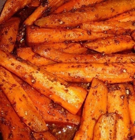 Морковь, запеченная с кориандром