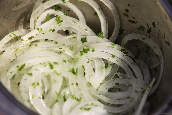 Маринованный лук...