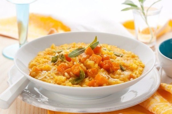 Тыквенная каша с медовыми яблоками