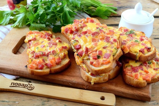 Сочные горячие бутерброды Сочные горячие бутерброды