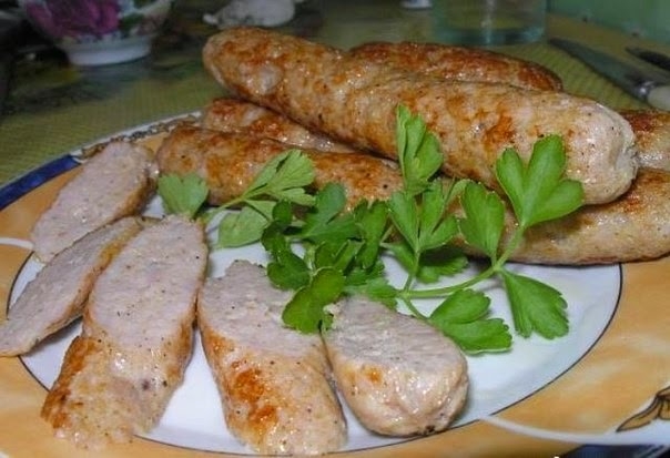 ДОМАШНИЕ КУРИНЫЕ КОЛБАСКИ ДОМАШНИЕ КУРИНЫЕ КОЛБАСКИ