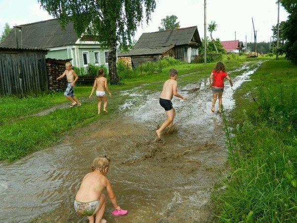 А я и не скрываю,. что из деревни родом, А я и не скрываю,. что из деревни родом,