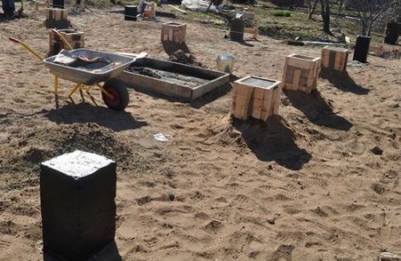 Что необходимо учесть перед возведением фундамента под веранду своими руками Что необходимо учесть перед возведением фундамента под веранду своими руками