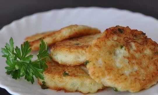 Оладьи из кабачка и картофеля