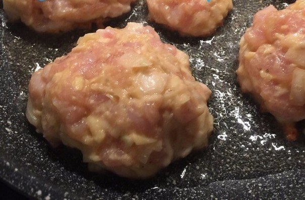 Куриные котлетки. Ну ооочень вкусные!