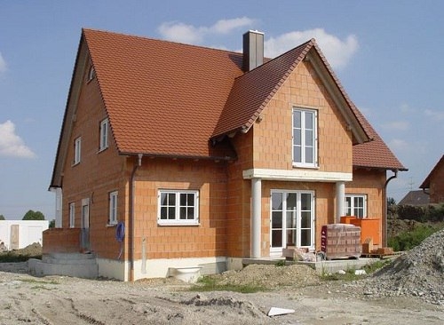 Установка крыши дома Установка крыши дома
