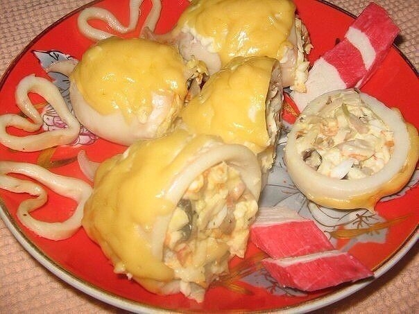 КАЛЬМАРЫ ФАРШИРОВАННЫЕ