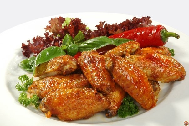 Куриные крылышки в мультиварке Куриные крылышки в мультиварке