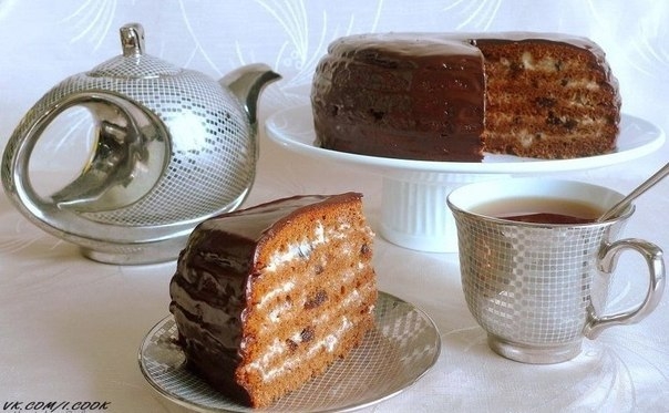 ШОКОЛАДНЫЙ МЕДОВИК С ЧЕРНОСЛИВОМ ШОКОЛАДНЫЙ МЕДОВИК С ЧЕРНОСЛИВОМ