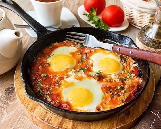 Готовим на завтра! Шакшука. (Яичница с овощами) Готовим на завтра! Шакшука. (Яичница с овощами)