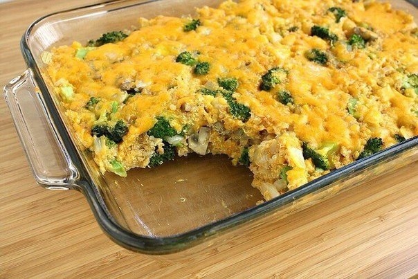Рисовая запеканка с сыром и брокколи