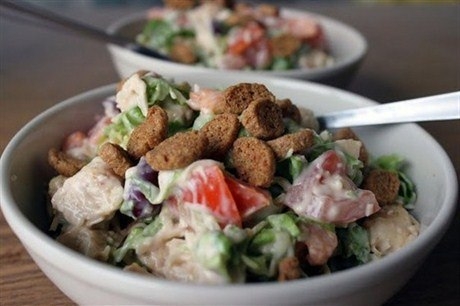 &bull;Весенний салат с куриной грудкой&bull;