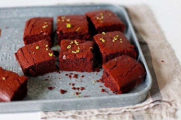 Брауни с лаймом и лимоном Брауни с лаймом и лимоном