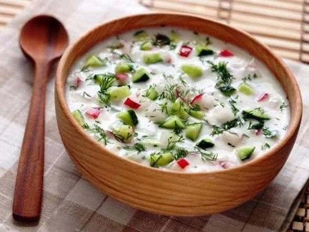 ТОП-8 РЕЦЕПТОВ ВКУСНЕЙШЕЙ ОКРОШКИ ТОП-8 РЕЦЕПТОВ ВКУСНЕЙШЕЙ ОКРОШКИ