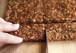 Ты можешь сделать энергетический батончик! Ты можешь сделать энергетический батончик!