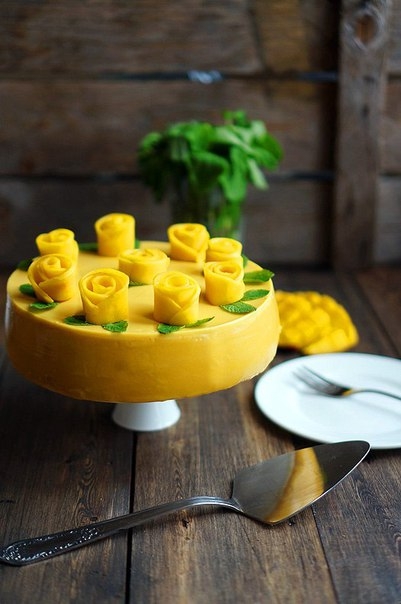 •Муссовый торт с манго, огурцами и мятой• •Муссовый торт с манго, огурцами и мятой•