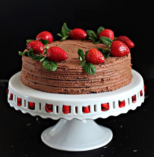 Торт шоколадный "The LIttle Black Dress Cake" Торт шоколадный "The LIttle Black Dress Cake"