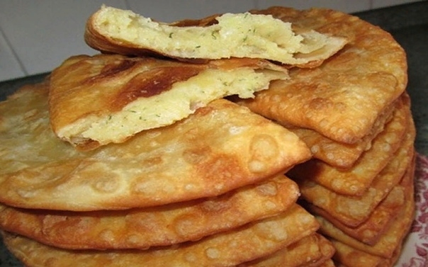 Чебуреки с сыром